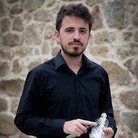 VICTOR_SMALL
